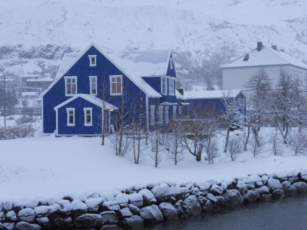 Hotel The Old Apothecary Egilsstaðir Exterior foto